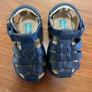 Scott David Toddler boy sailor sandals. Size 5